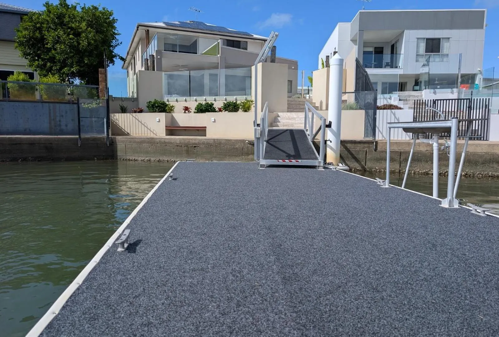 Sunset Shores Bongaree Holiday home