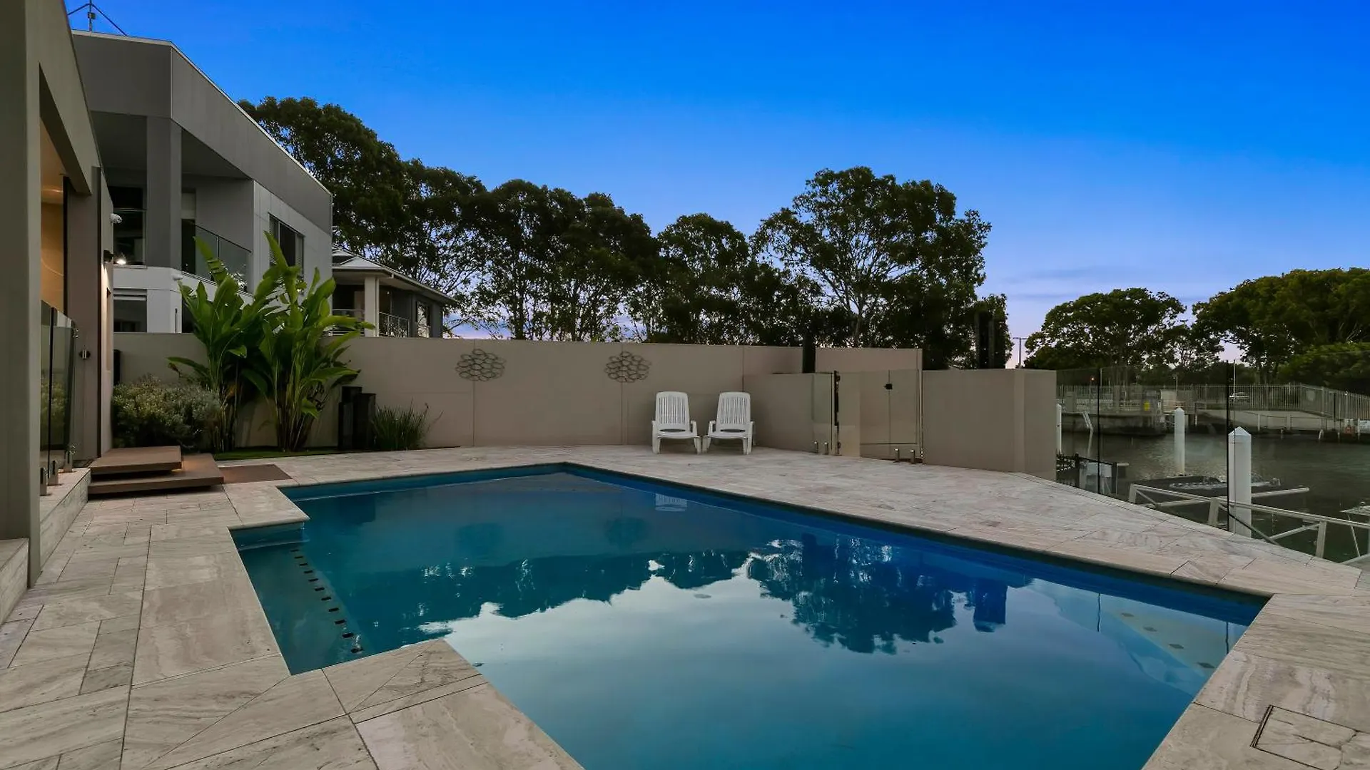 Sunset Shores Bongaree